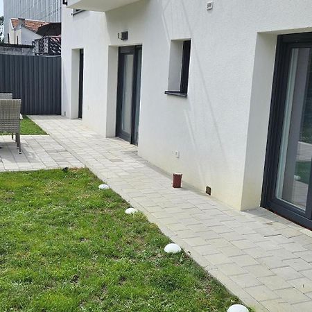 Superior Apartment Lisinski - Private Parking - 2 & 3 Bedroom ザグレブ エクステリア 写真