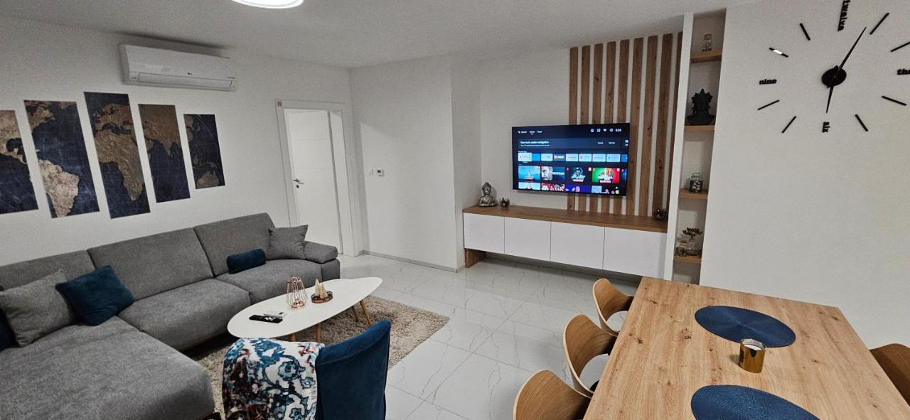 Superior Apartment Lisinski - Private Parking - 2 & 3 Bedroom ザグレブ エクステリア 写真