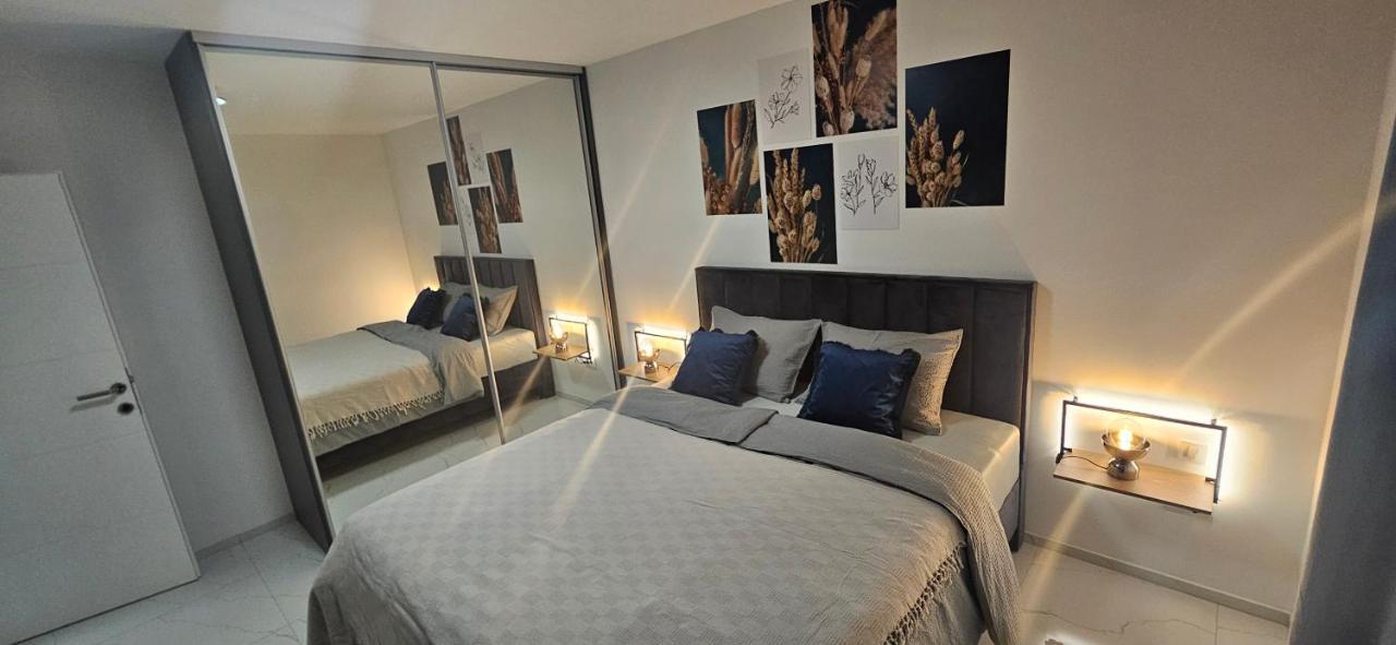 Superior Apartment Lisinski - Private Parking - 2 & 3 Bedroom ザグレブ エクステリア 写真
