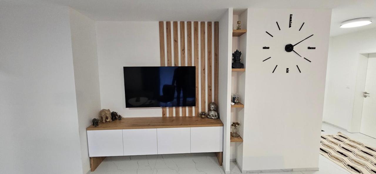 Superior Apartment Lisinski - Private Parking - 2 & 3 Bedroom ザグレブ エクステリア 写真