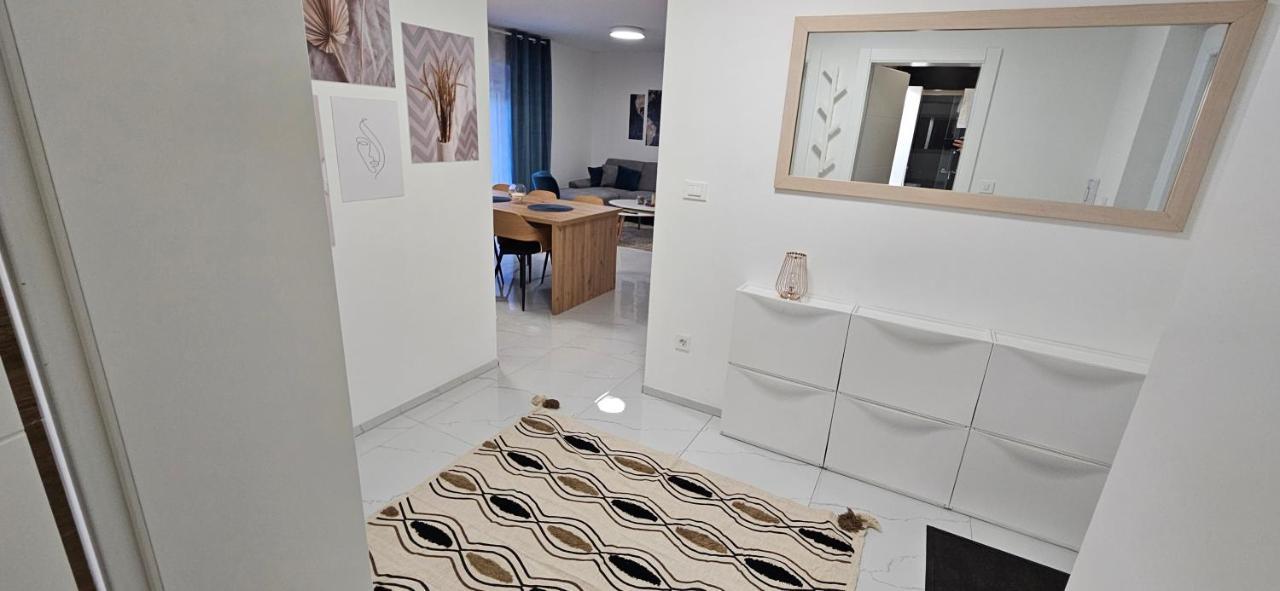 Superior Apartment Lisinski - Private Parking - 2 & 3 Bedroom ザグレブ エクステリア 写真